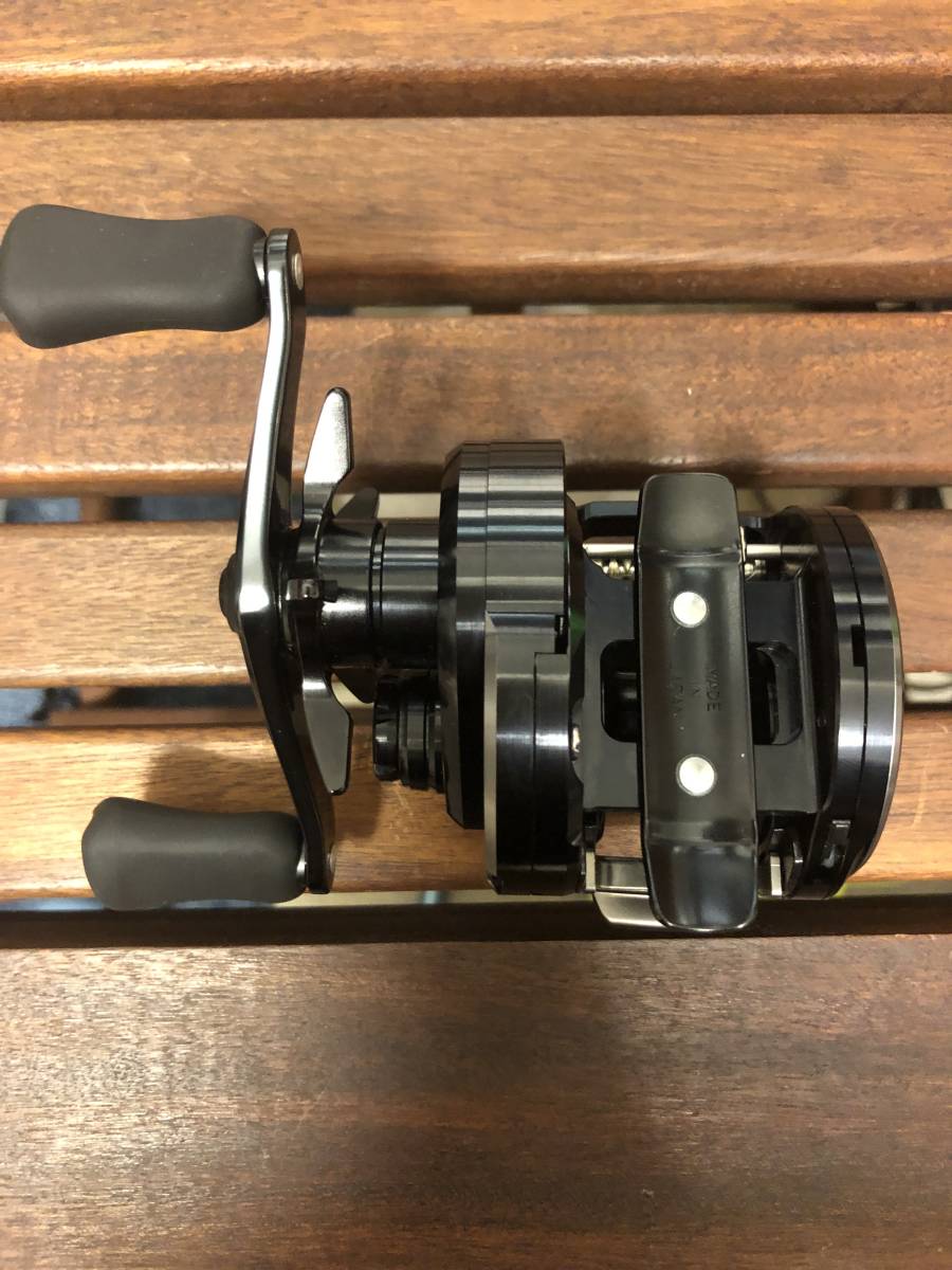 未使用新品】 18 リョウガ 1016H(右)ダイワ | sweatreno.com