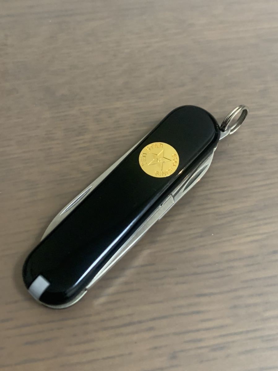 5250円 限定 ビクトリノックス 三宝商事株式会社 45周年 紋章 5250円 限定 ビクトリノックス 三宝商事株式会社 45周年 紋章