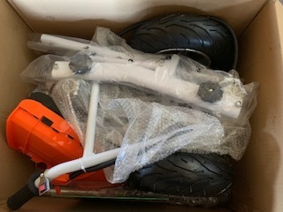 タイヤ付エンジン草刈機 手押し草刈り機 らくらく作業 最強52cc