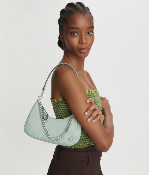 トリーバーチ TORY BURCH 新品未使用 ブルー マーサー クレセントバッグ ナイロン 3WAY ショルダーバッグ ハンドバッグ 88885 新しいプレセール 新品 BURCH トリーバーチTORY ショルダーバッグ