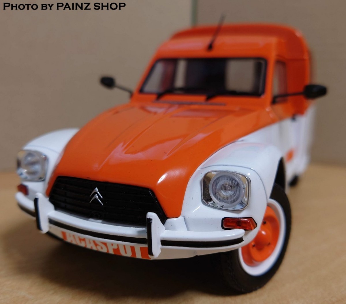 1/18 シトロエン アカディアーヌ 1984 Citroen Acadiane