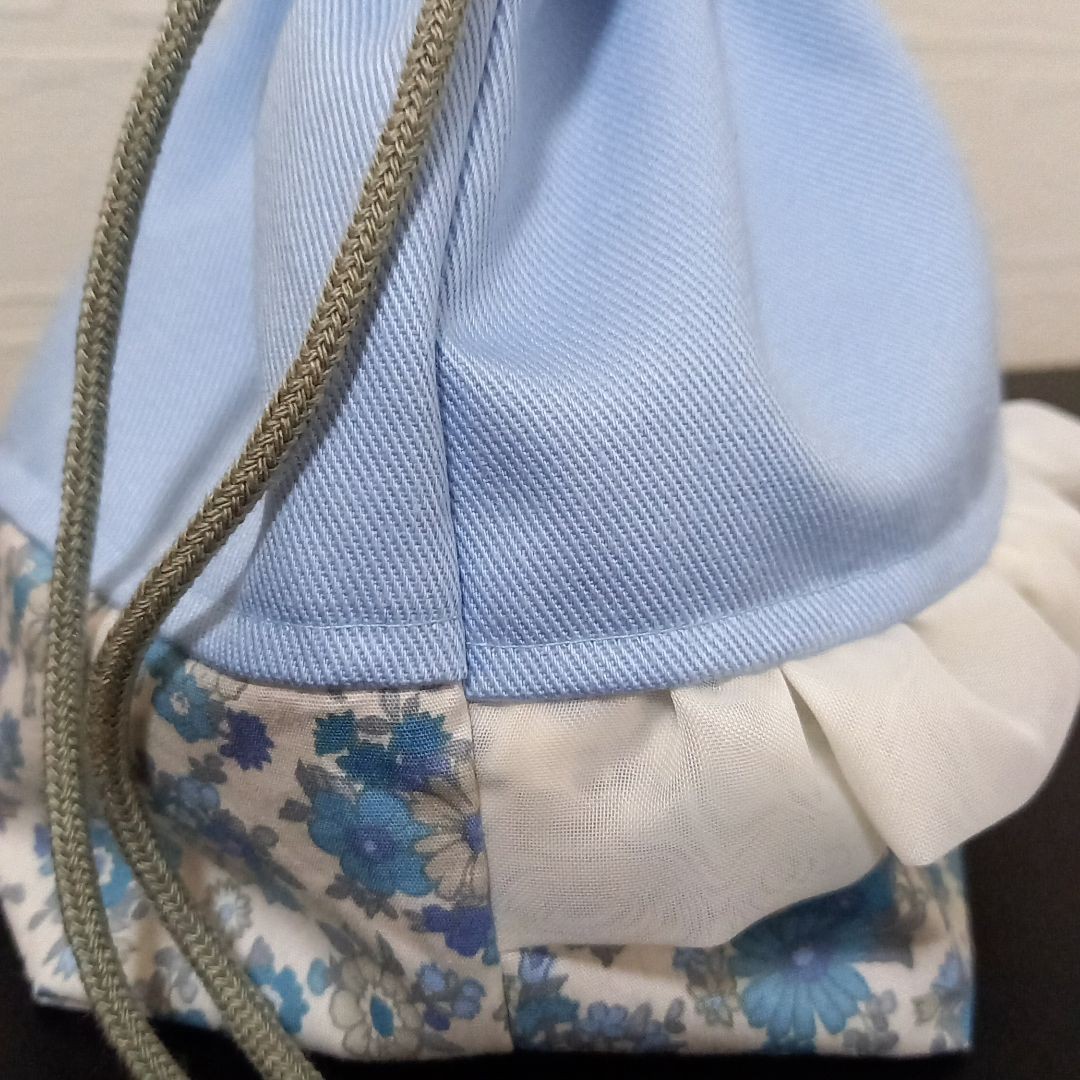 【ハンドメイド】花柄 LIBERTY リバティ お弁当袋 ランチバッグ フリル 入園準備 給食袋 お弁当袋 ランチバッグ 巾着