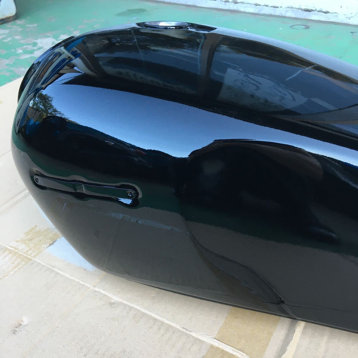 ヤマハ XJ400 純正 ガソリンタンク ヤマハ XJ400 純正 ガソリンタンク
