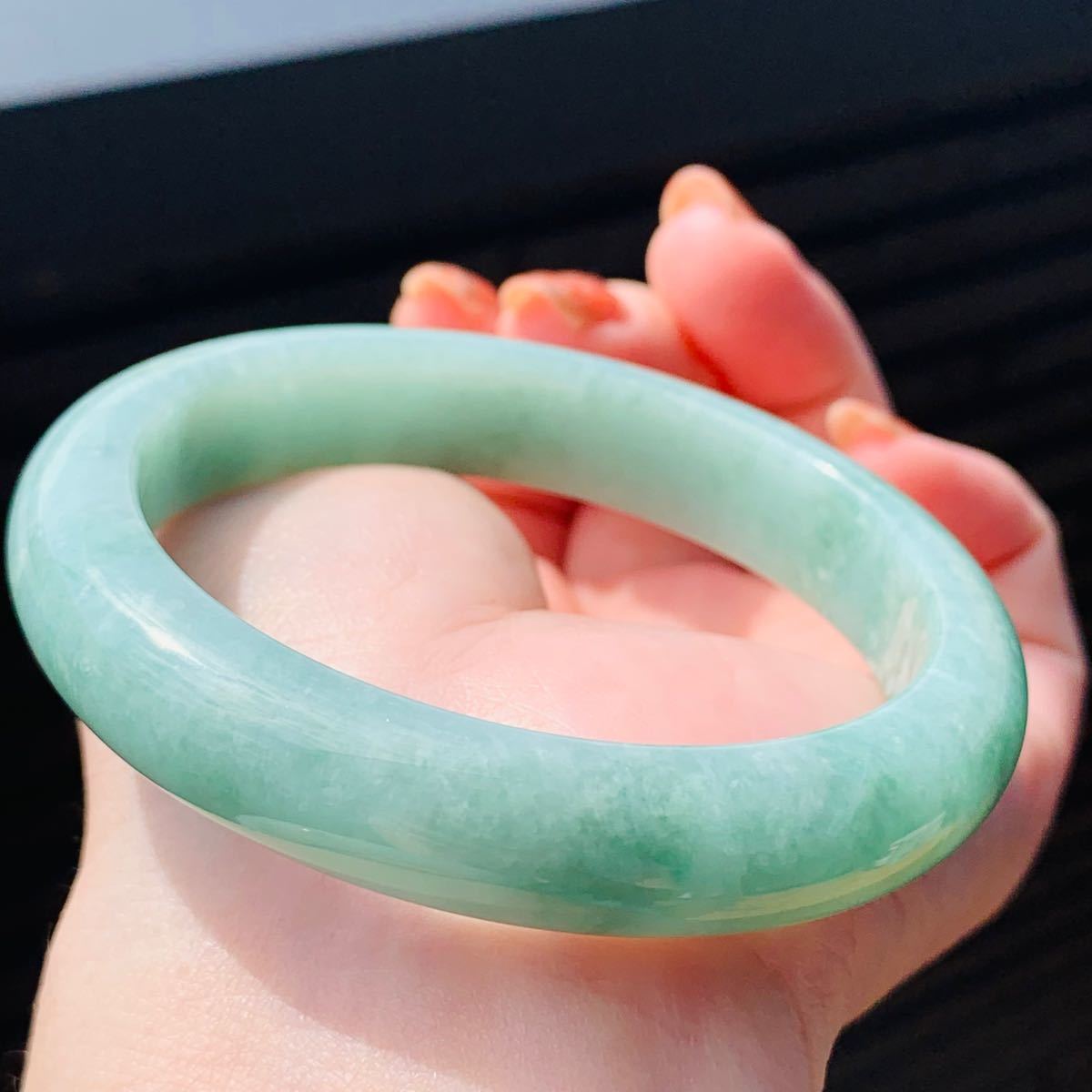 翡翠 ヒスイ腕輪 ミャンマーヒスイ バングル 内径55.7mm+ 果
