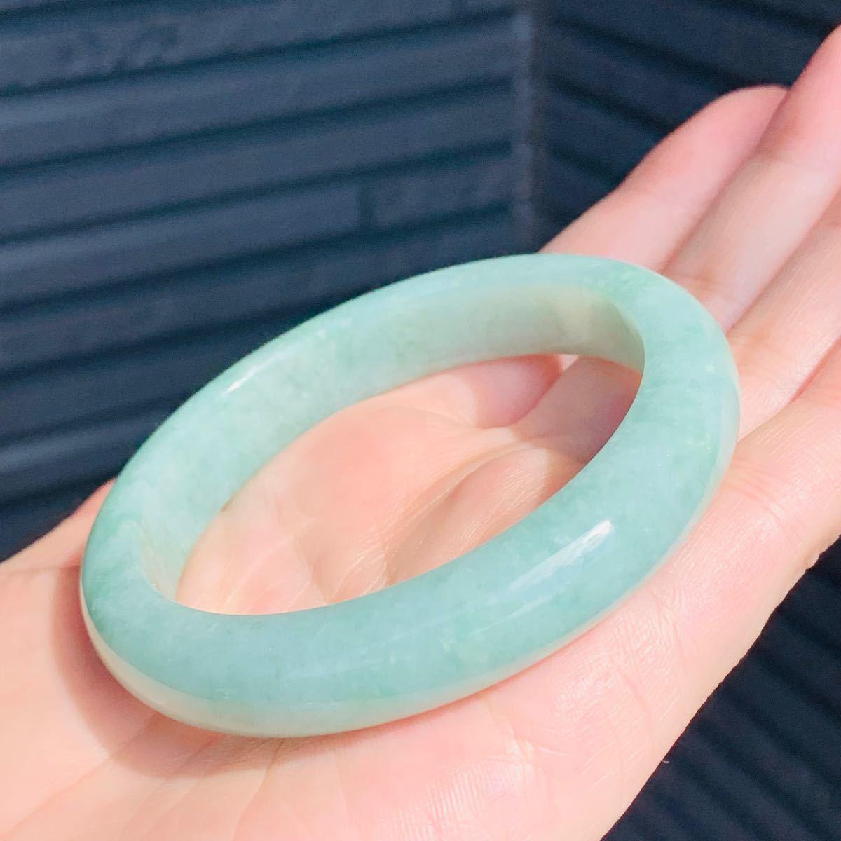 翡翠 ヒスイ腕輪 ミャンマーヒスイ バングル 内径55.7mm+ 果