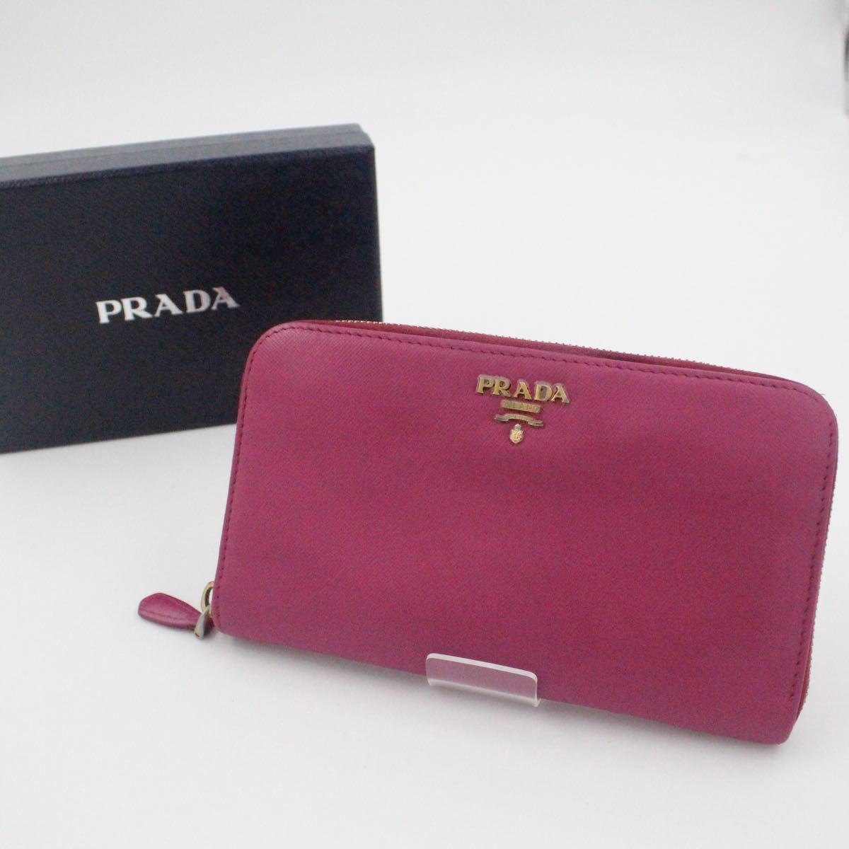 美品】PRADA 長財布 ピンク サフィアーノ 希少 ラウンドファスナー