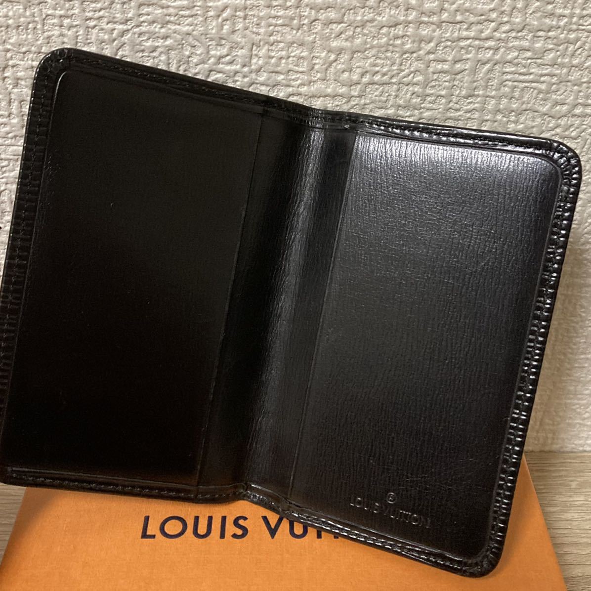 ○美品○ルイヴィトン エピ ポシェット カルト ヴィジット○カード