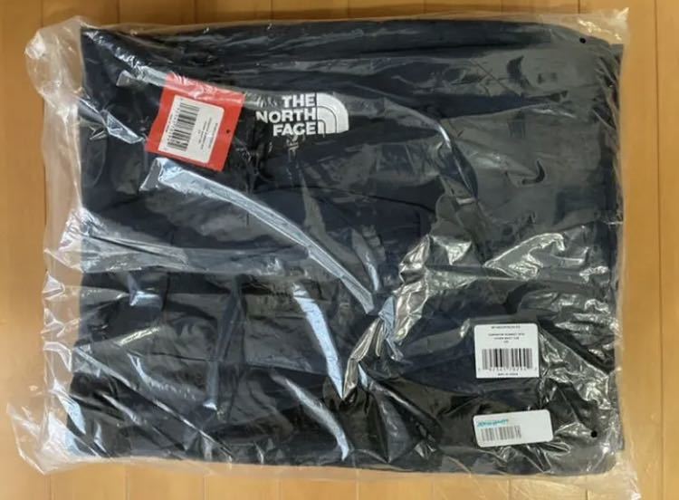 ノースフェイス シェルパフリース ポーターブル ブランケット 日本未発売 新品 THE NORTH FACE 毛布 海外限定 キャンプ アウトドア 携帯　_画像5