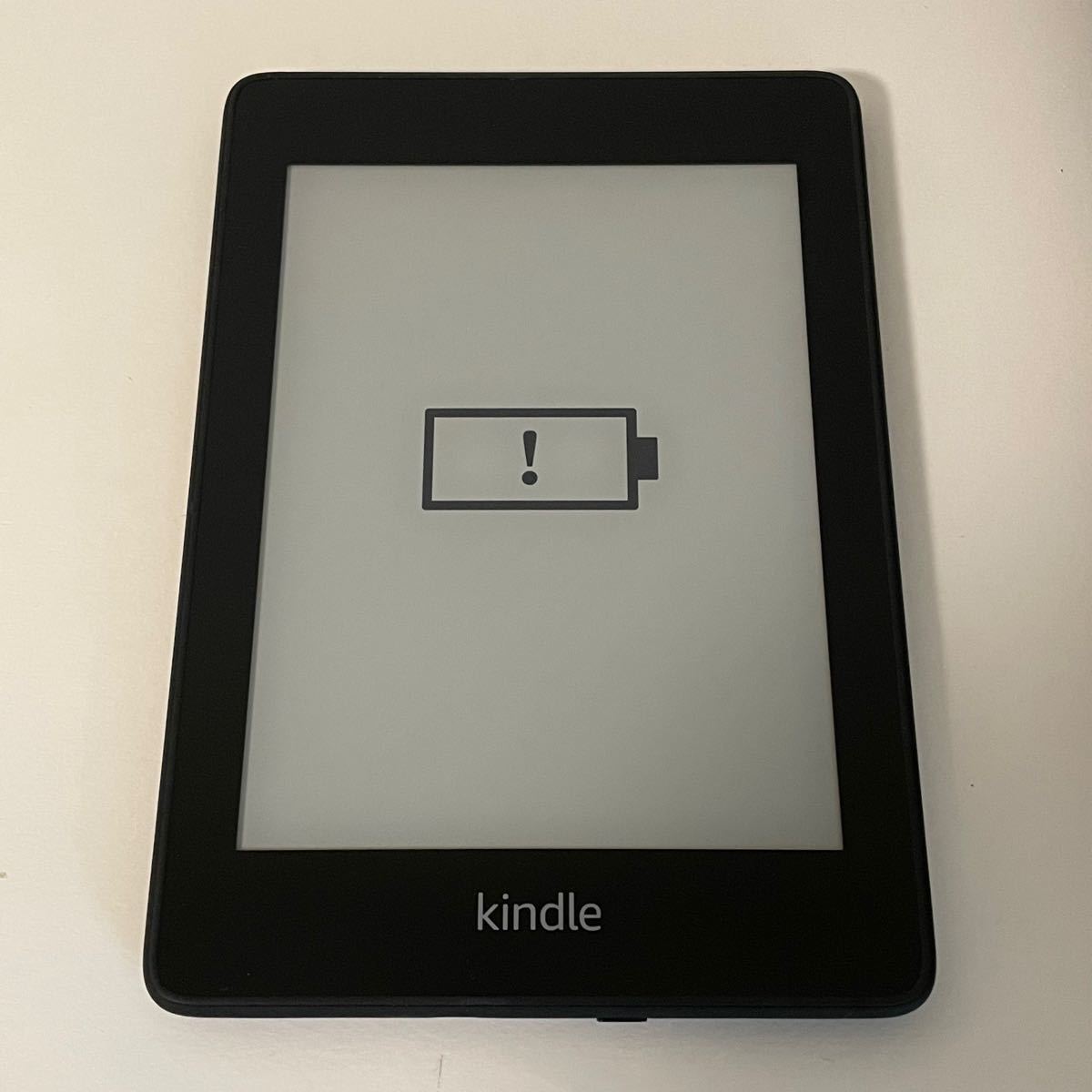 【広告なし】Kindle PaperWhite 第10世代 Wi-Fiモデル8GB 箱なし ブラック 美品 電子書籍 Amazon