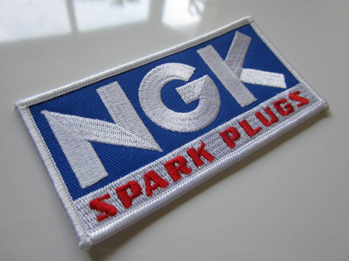 NGK SPARK PLUGS スパークプラグ 長方形 青 ブルー バイク ワッペン/自動車 バイク オートショップ カー用品 整備 作業着 カスタム 155_画像5