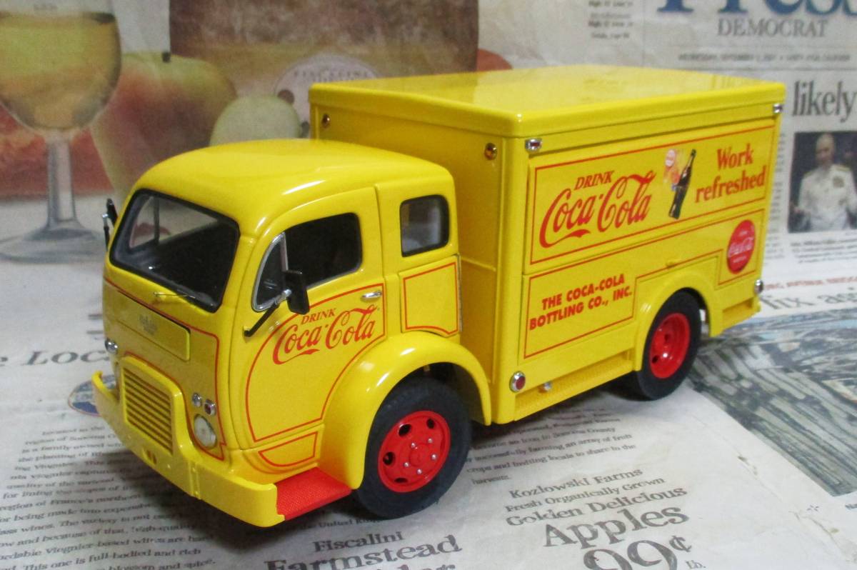 ☆激レア絶版*ダンバリーミント*1/24*1955 White 3014WLB Delivery Truck - Coca-Cola*コカコーラ_画像1