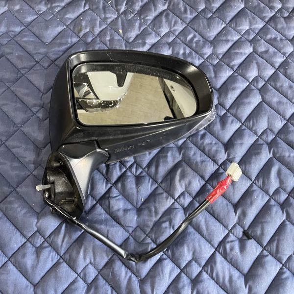 *TOYOTA Toyota Prius (ZVW30) latter term original door mirror winker mirror right *041104F