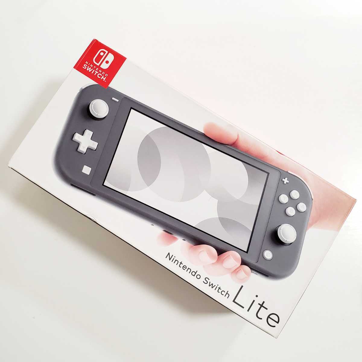 送料込みライン Nintendo 任天堂スイッチライト　グレー　SDカード付き Switch 家庭用ゲーム本体