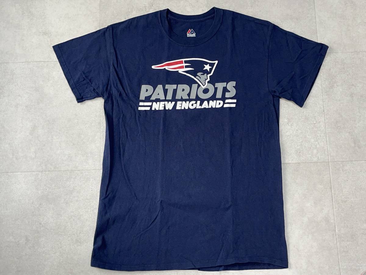 ☆送料無料☆ Majestic USA直輸入 古着 NFL NEW ENGLAND PATRIOTS ニューイングランド・ペイトリオッツ 半袖 Tシャツ メンズ M ネイビー _画像2