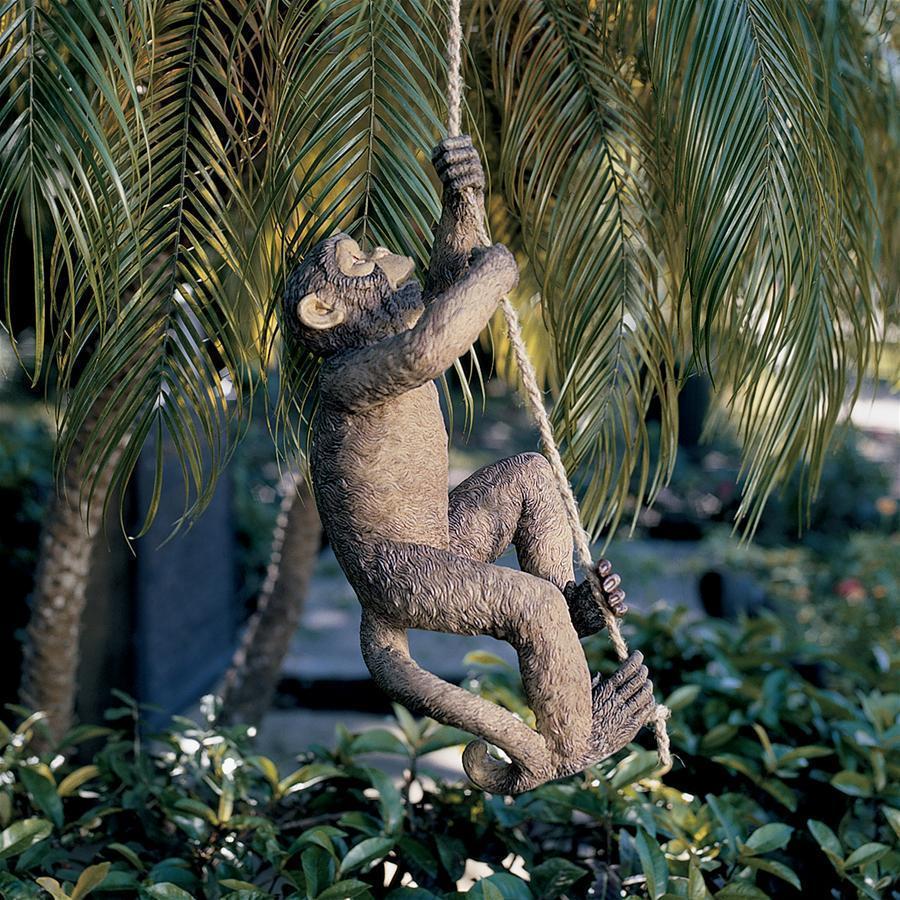 「マココウ」ロープを登って行く猿の彫像 彫刻/ モンキーセンター エコカフェ アフリカ サファリ レストラン 店舗装飾（輸入品）