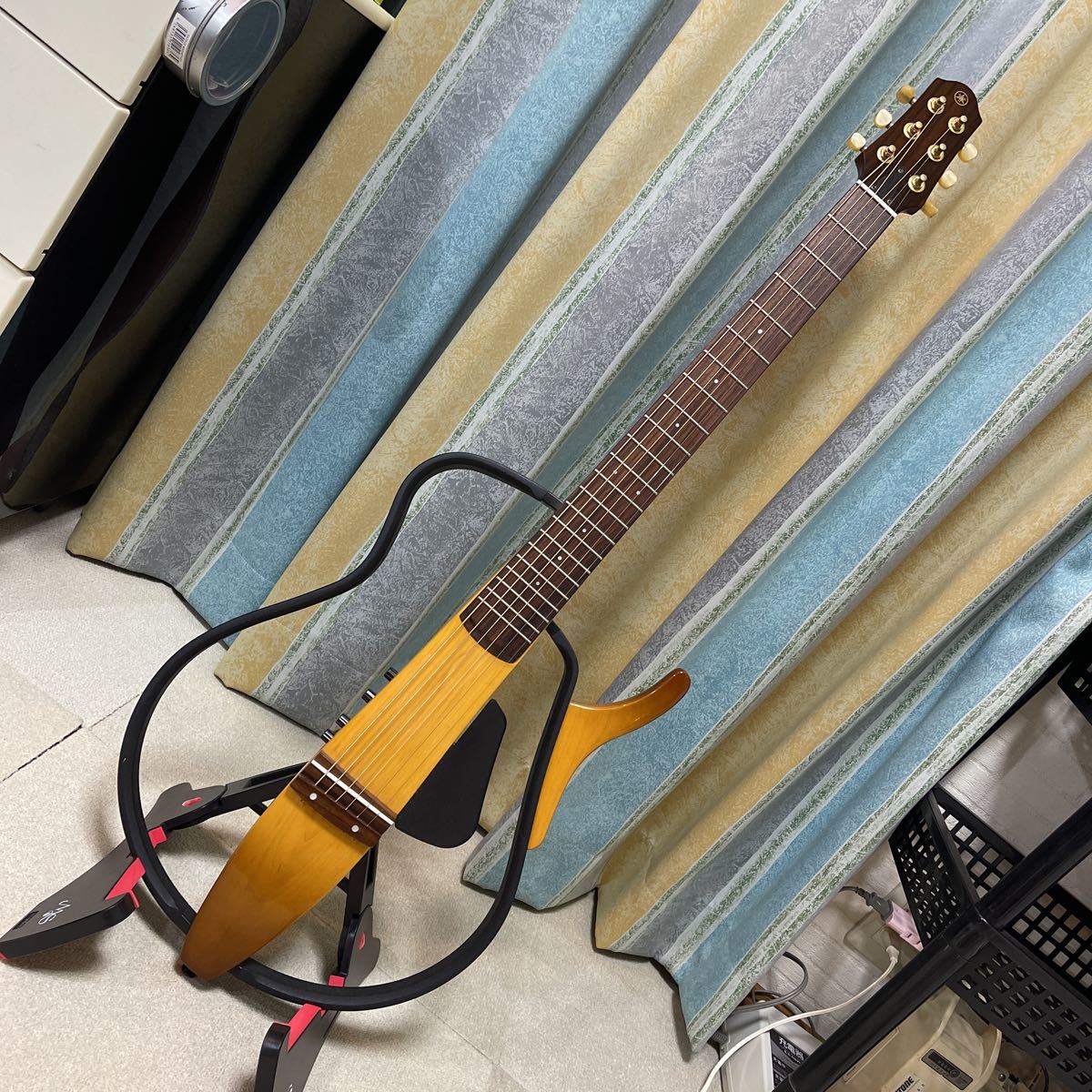 YAMAHA SLG110S サイレントギター SILENT ソフトケース付(楽器店で
