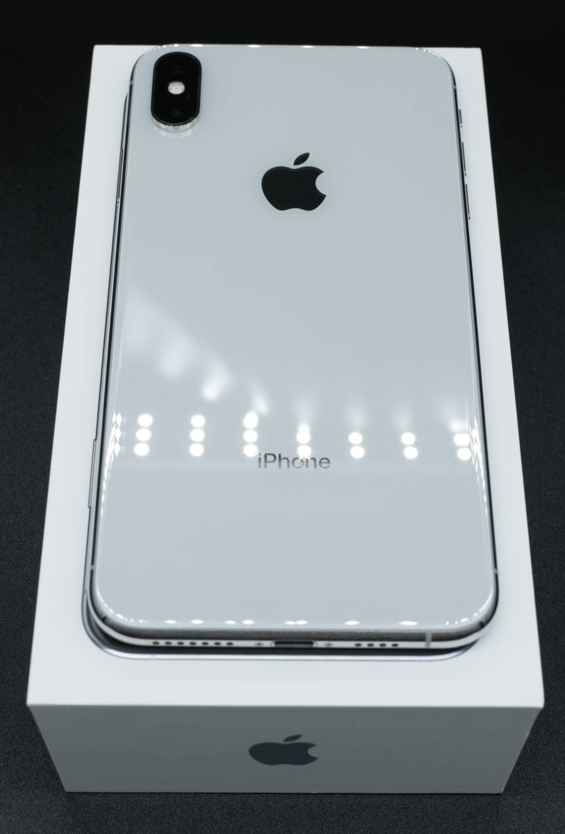 新型コロナ iPhone Xs Max 256GB シルバー simフリー hek293.com