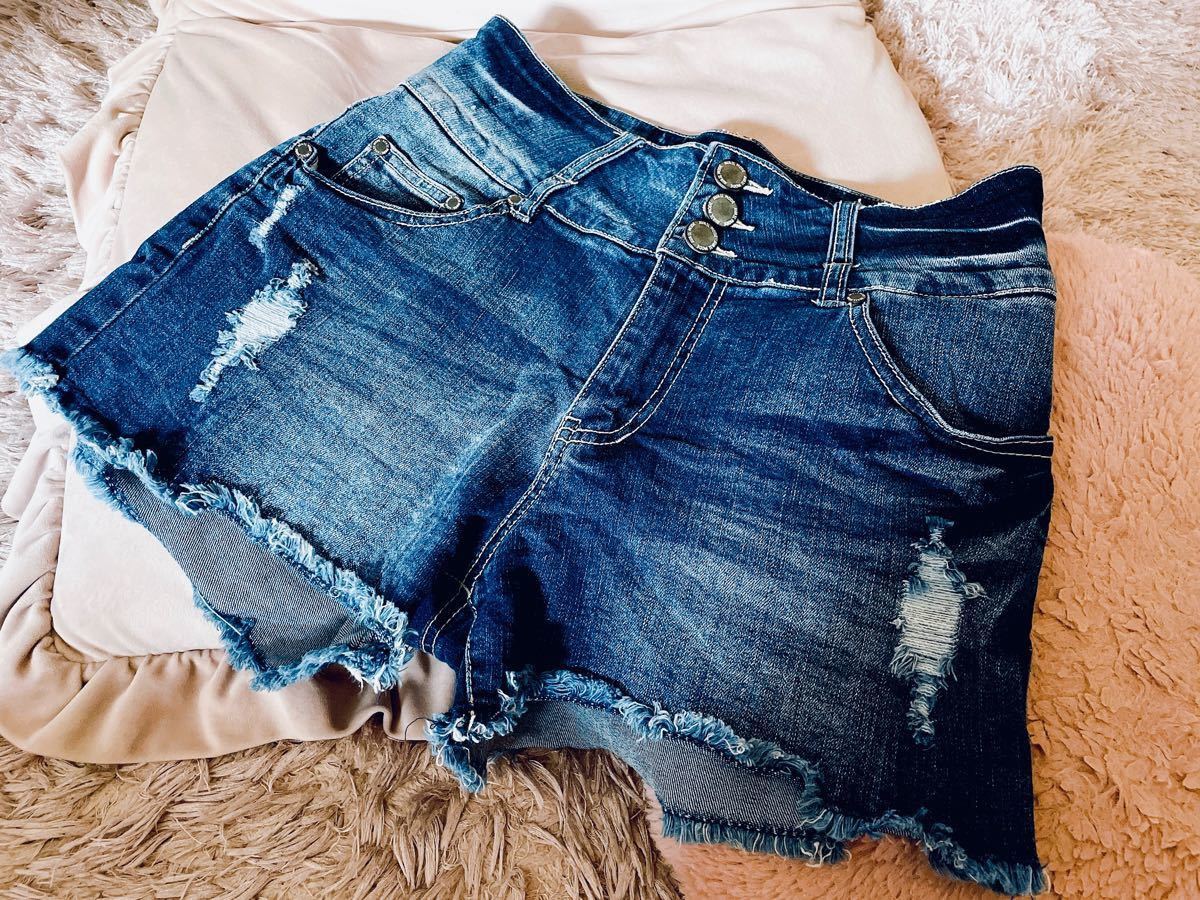 値下げ♪ アベイル ダメージデニムショートパンツ ハイウエスト64 S,M AVAIL デニムパンツ DENIM 夏秋