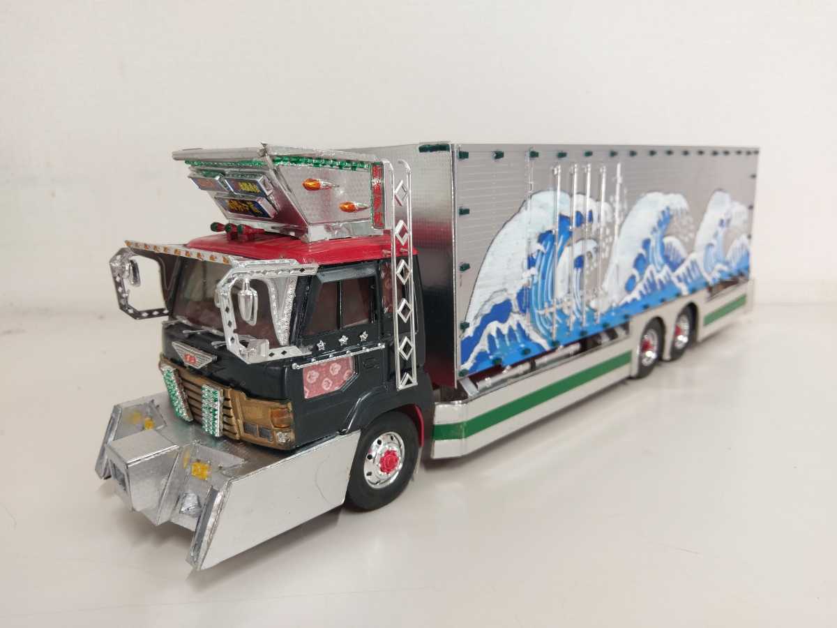 Yahoo!オークション - 1/32 アオシマ デコトラ 完成品 送料無料 Yahoo!オークション - 1/32 アオシマ デコトラ 完成品 送料無料