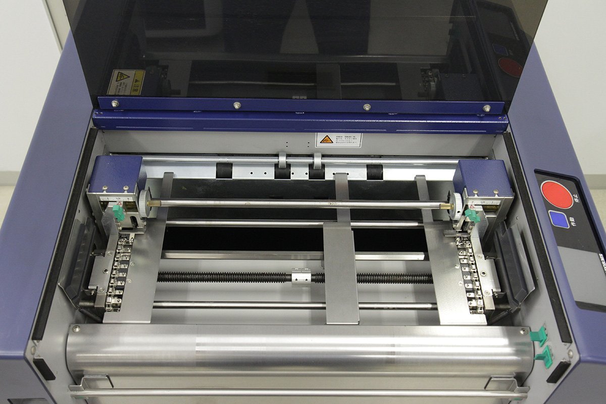 ディタッチャー Potencia121 断裁機 伝票にも対応 トッパン ディタッチャー Potencia121 断裁機 伝票にも対応 トッパン