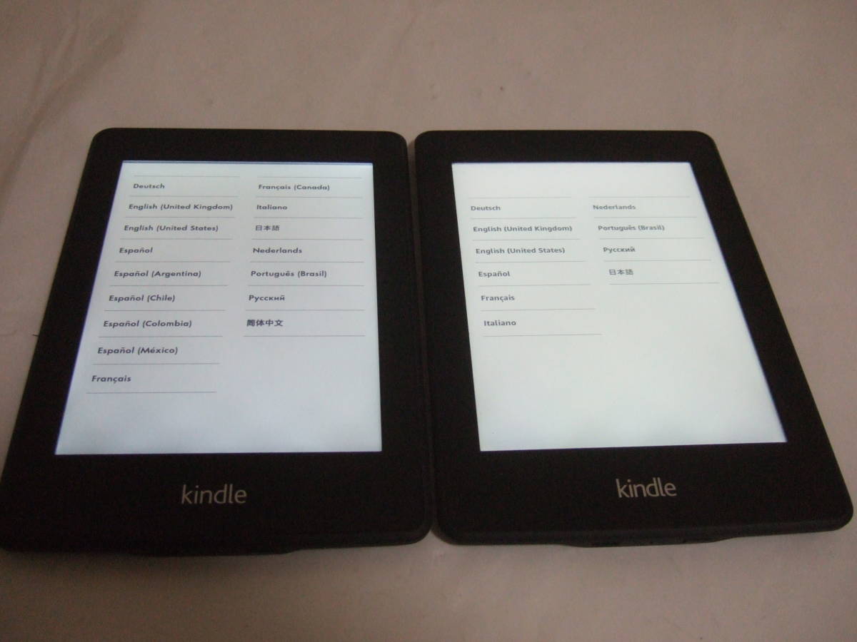 Amazon Kindle 2 pcs together Paperwhite EY21/DP75SD1