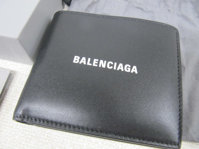 新品未使用 BALENCIAGA 二つ折り財布 ブラック ロゴ レザー ウォレット