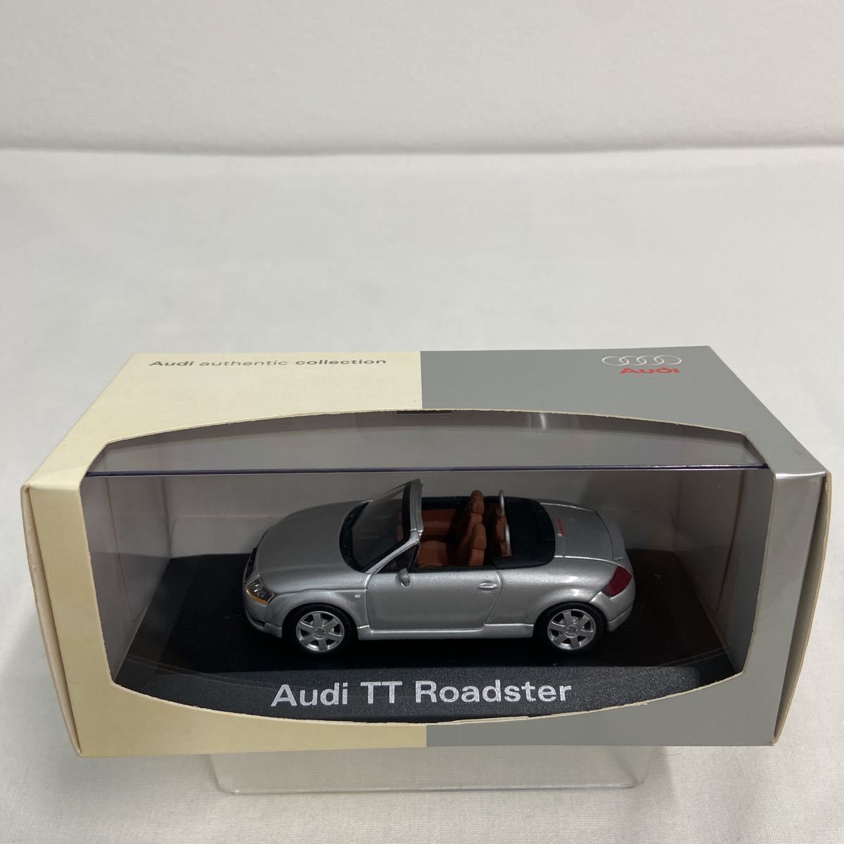 Audi ディーラー特注 PMA 1/43 アウディ TT Roadster Silver MINICHAMPS 初代 ロードスター ミニチャンプス ミニカー モデルカー_画像2