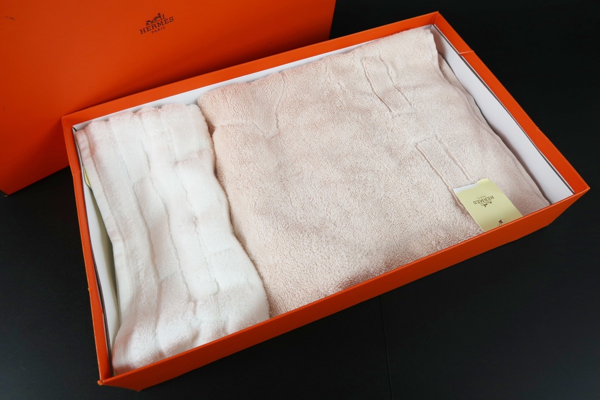 新品・未使用】HERMES エルメス タオルセット ホワイト ピンク系