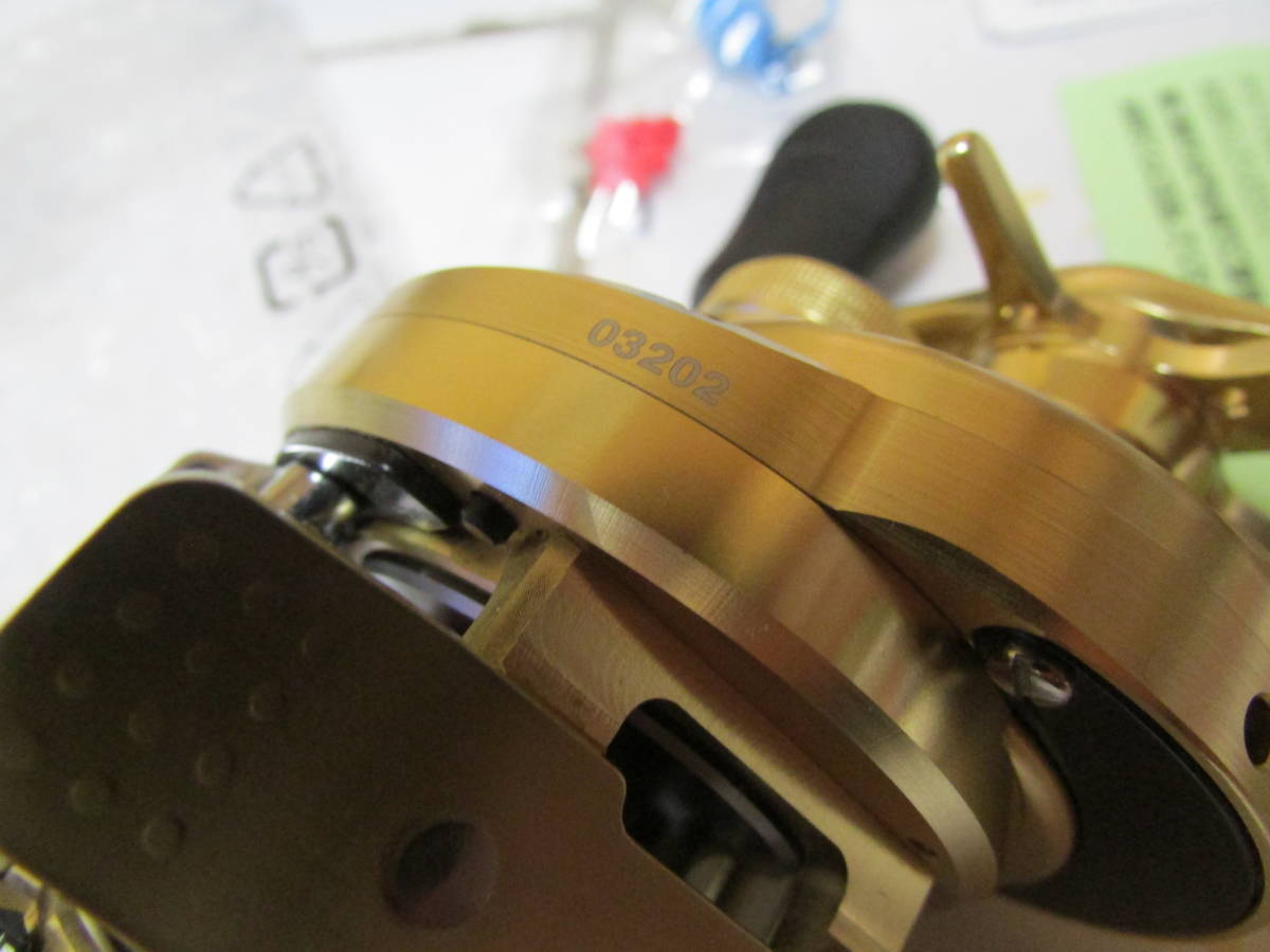 シマノ 14 カルカッタコンクエスト 100(Shimano 14 CULCUTTA