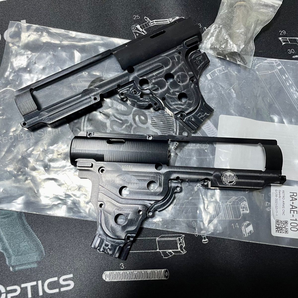 RETRO ARMS CNC メカボックスGEN2 V2.2 8mm - QSC/JP Ver/ジュラルミン