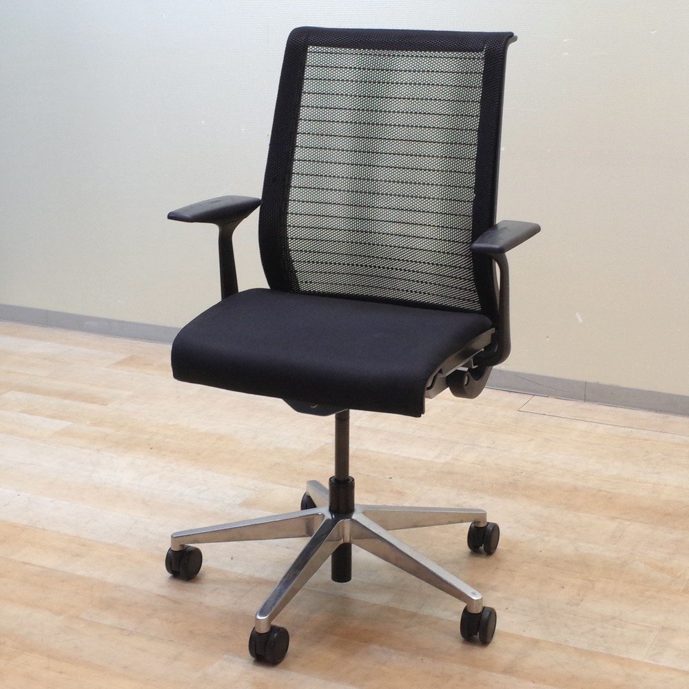 Steelcase スチールケース シンク Think オフィスチェア 固定肘 事務椅子 座面左右調整 リクライニング メッシュ KK8051  オフィス家具