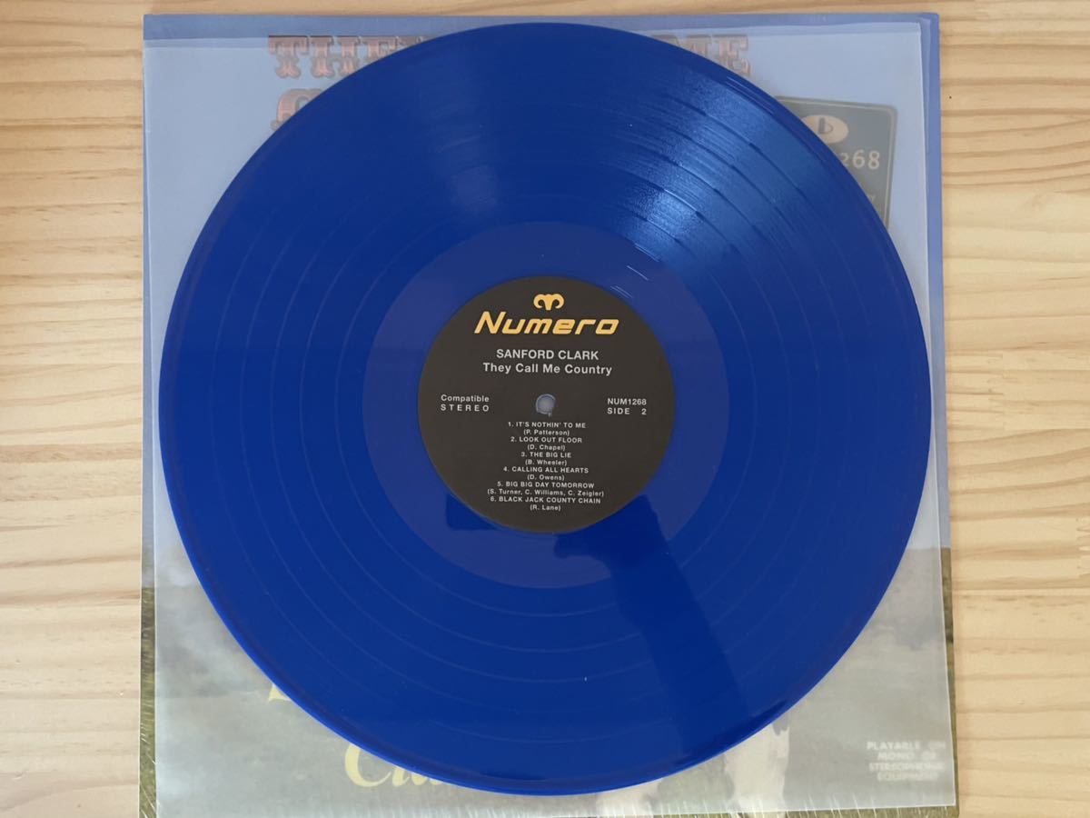 Sanford Clark『They Call Me Country』(Opaque Blue Vinyl LP) NUMERO カントリー ロカビリー Roy Orbison Elvis Presley Lee Hazlewood_画像4