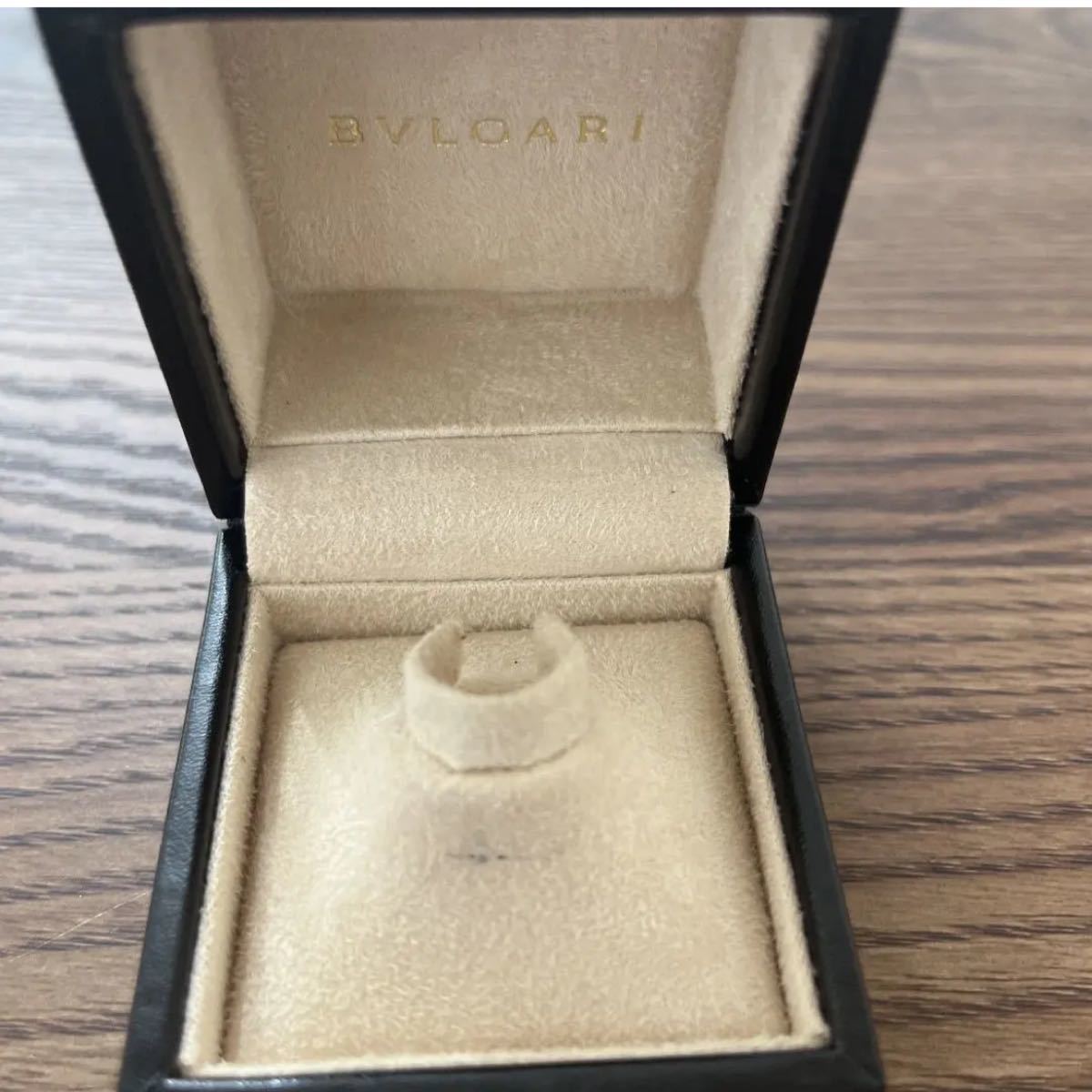 新品 未使用 ブルガリ 匿名配送 BVLGARI 指輪 リング リングケース ジュエリーケース アクセサリーケース 