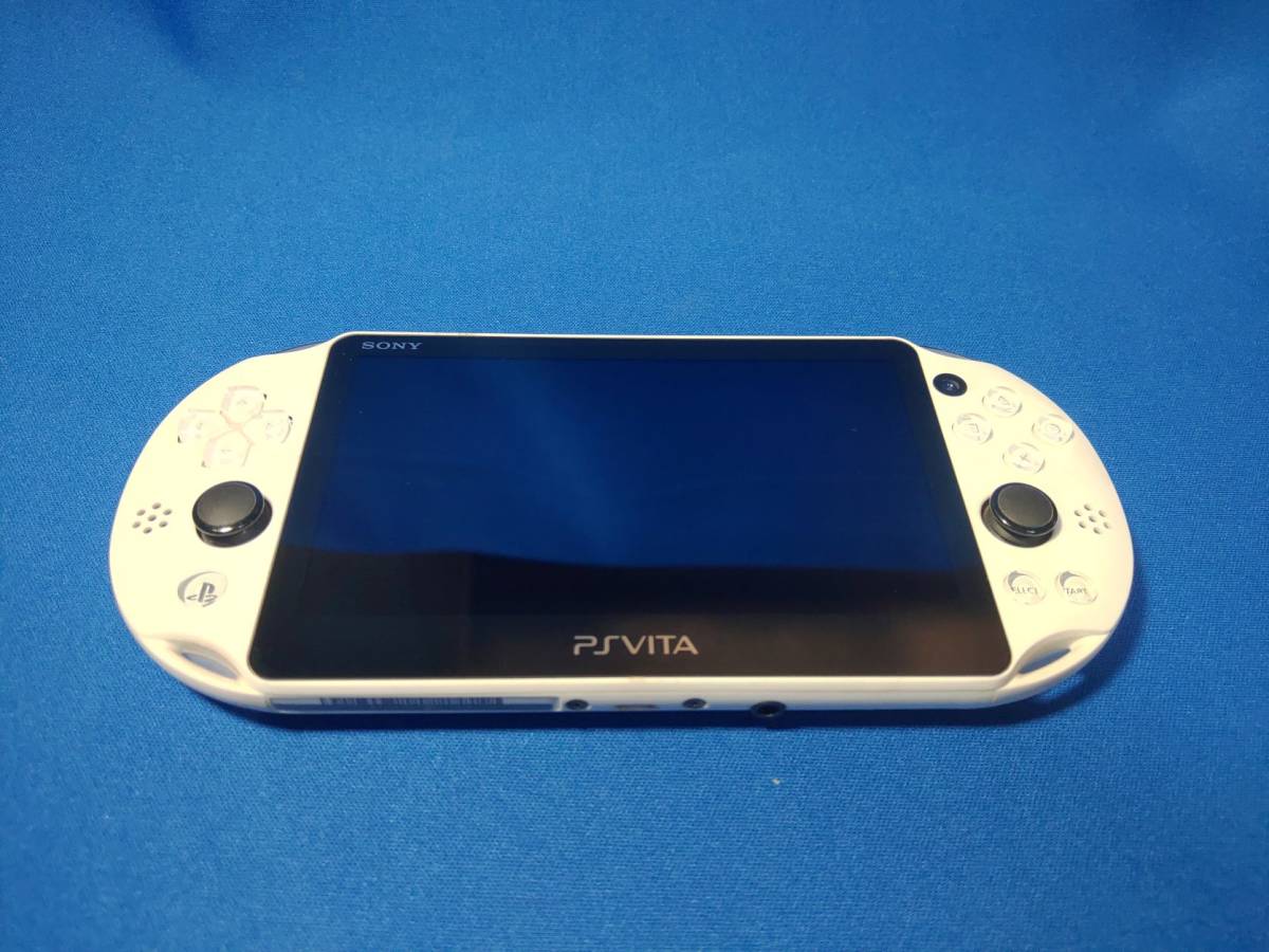 中古 本体 PS VITA PCH-2000 白 HORI PSV-143 メモリーカード ３２GB