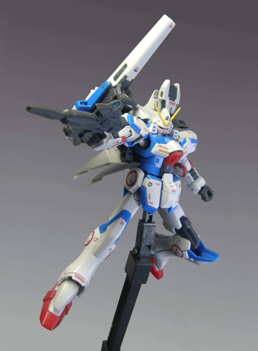 HGUC 1/144　セカンドV（ヴィクトリー）【 塗装完成品 】/ 小説版 機動戦士Vガンダム / プレミアムバンダイ_画像2