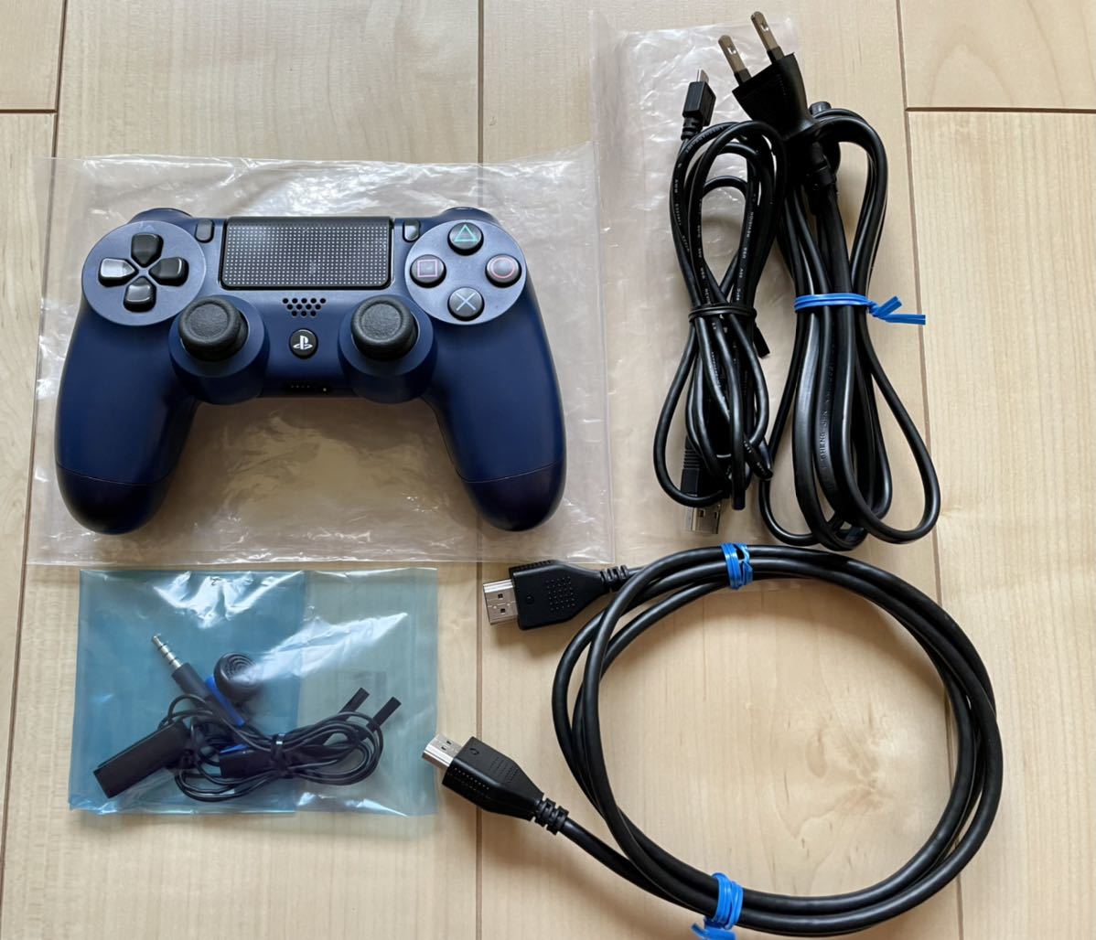 PS4 Pro CUH-7200B 箱無し PlayStation4 PS4 本体 Pro CUH-7200BB01箱なし