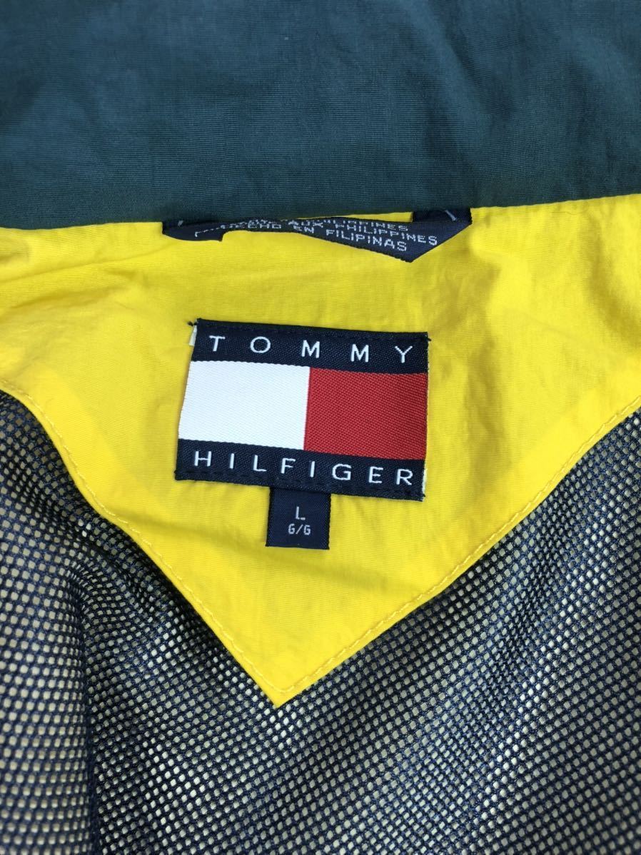 90s TOMMY HILFIGER トミーヒルフィガー　メンズ　イエロー　刺繍　ナイロンジャケット ブルゾン　アウター　上着　L表記_画像4