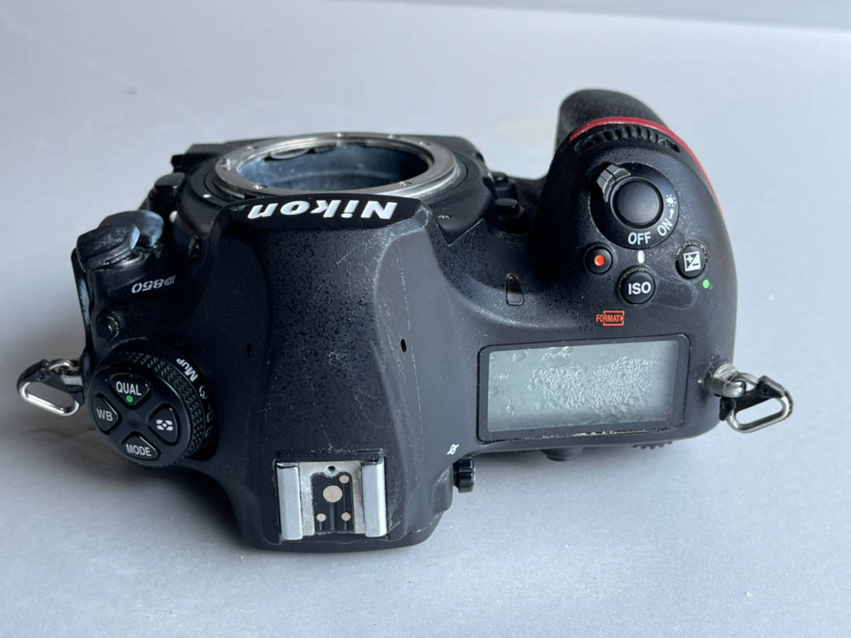 ジャンク ☆ ニコン NIKON D850 s04 ☆水没品 10月4日までに入金&発送