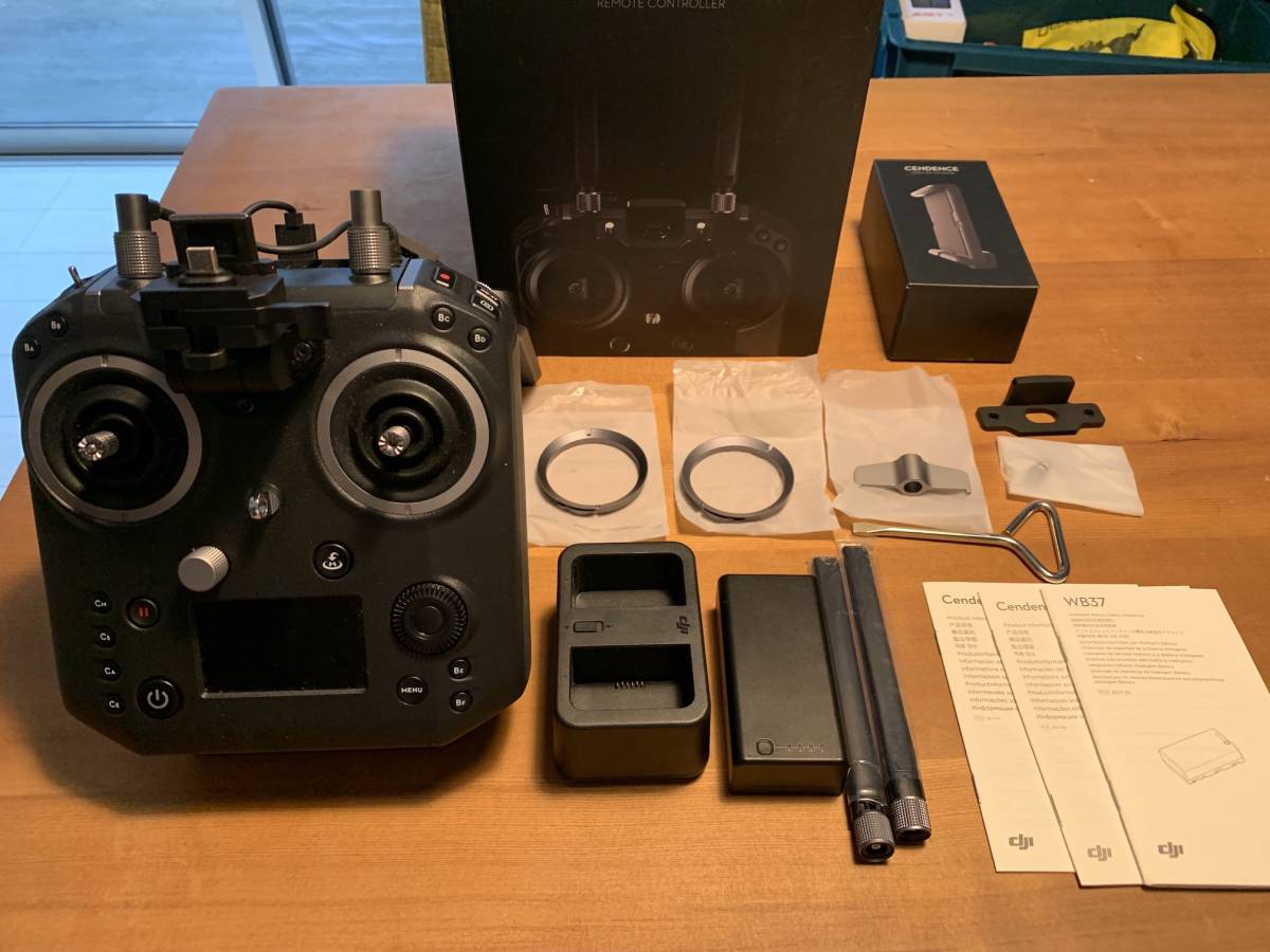 DJI GL800A Cendence リモートコントローラー 送信機 パッチアンテナ