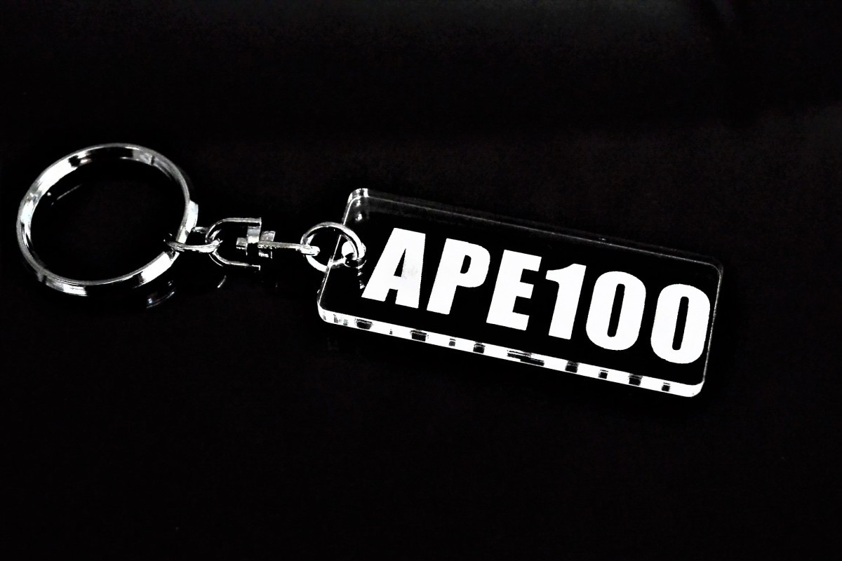 A-639 APE100 アクリル製 クリア 2重リング キーホルダー エイプ100 カスタム パーツ 外装 シート ミラー ハンドル 等のアクセサリーに_画像2