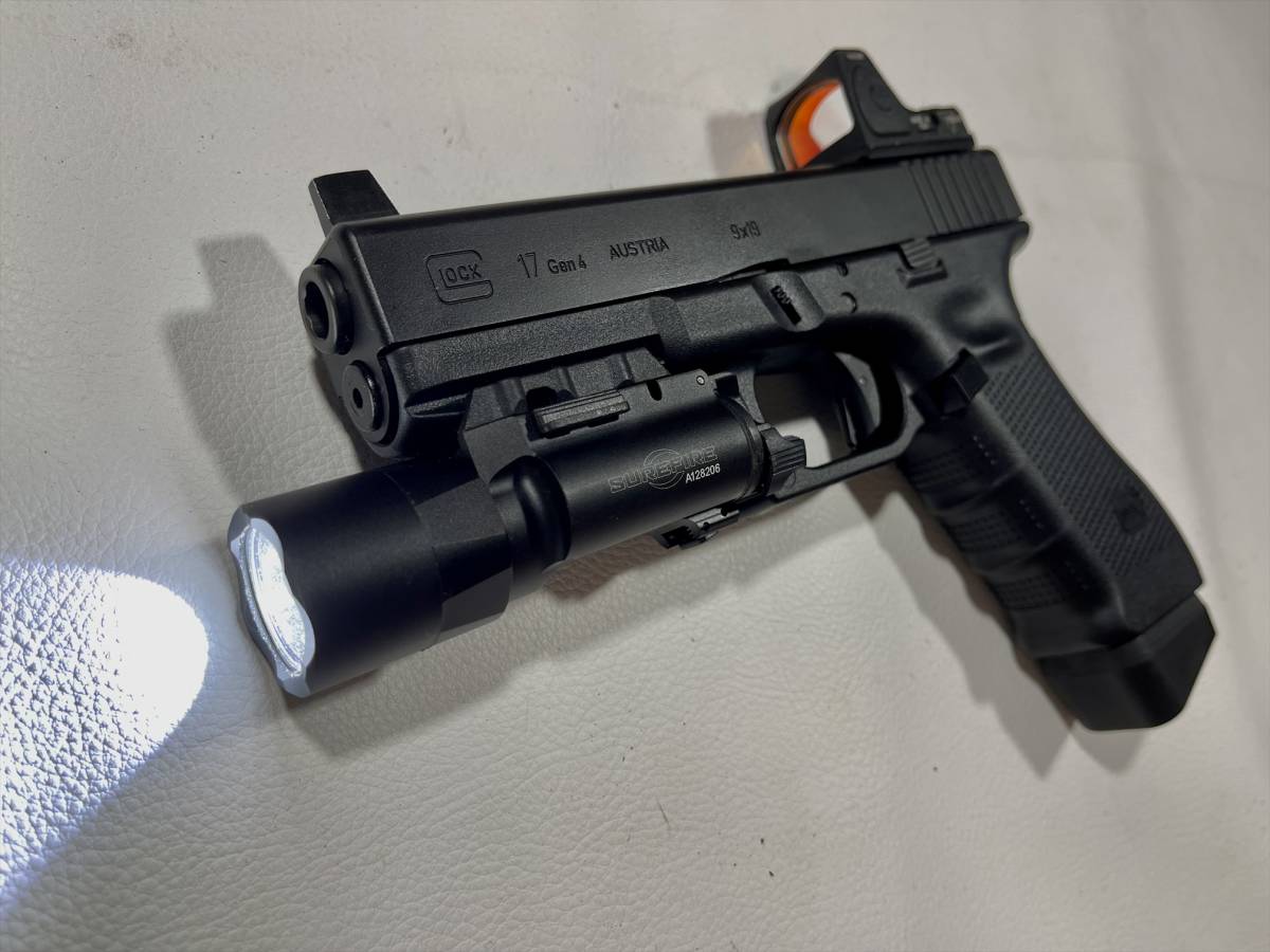 東京マルイ GLOCK17 Gen.4 外装カスタム フルセット グロック17 G17 マガジン 検 トリジコン TRIJICON RMR SUREFIRE X300U ULTRA G19 _画像6