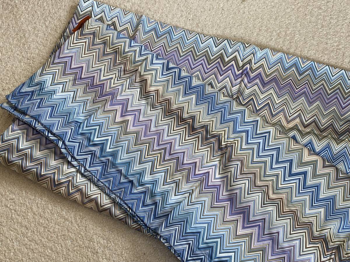 Yahoo!オークション - 新品【MISSONI HOME/ミッソーニ】掛け Yahoo!オークション - 新品【MISSONI HOME/ミッソーニ】掛け