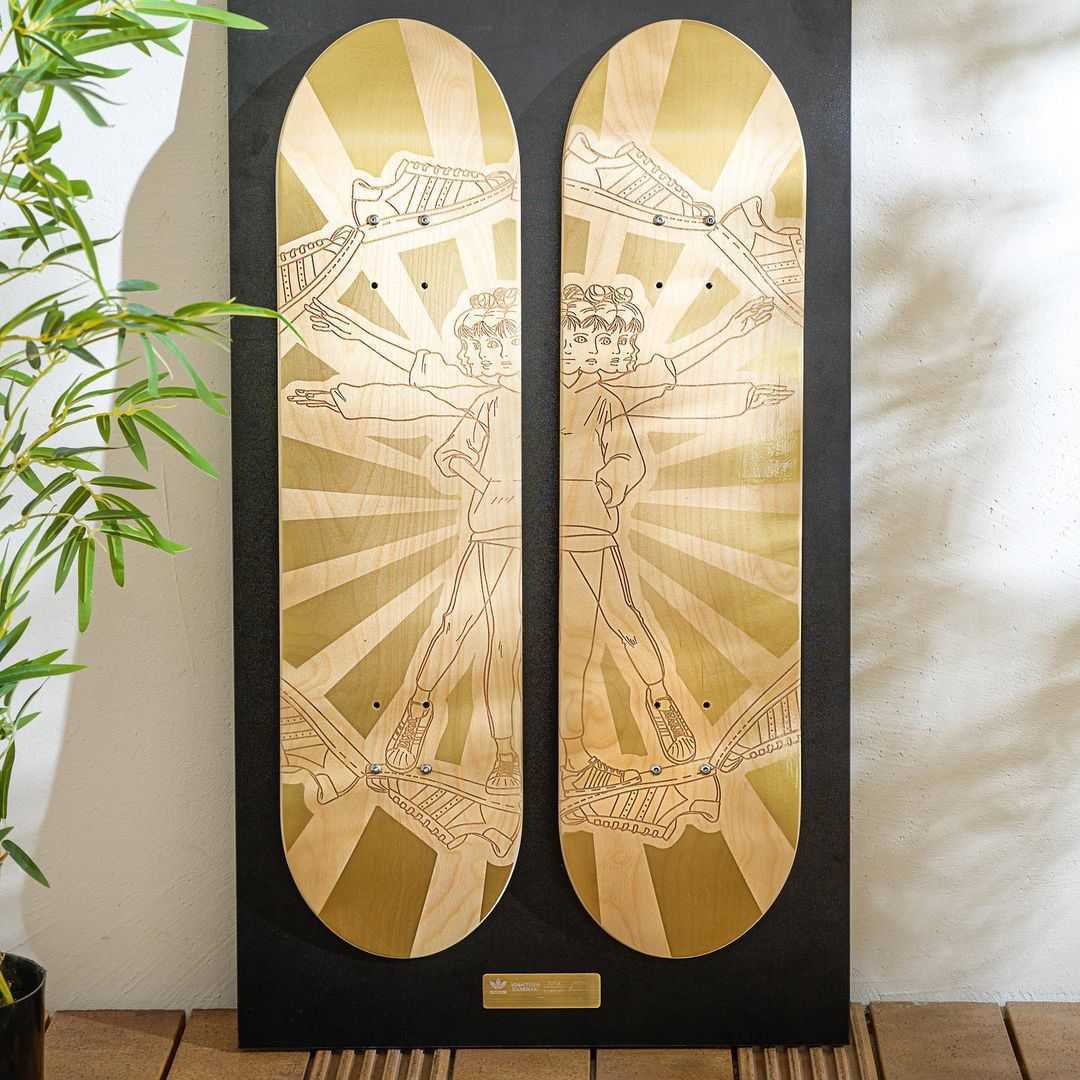 金巻芳俊 adidas コラボ スケートボード セット ED230 skateboard set Yoshitoshi Kanemaki アディダス スケボー 松山智一 村上隆 花井祐介の画像1