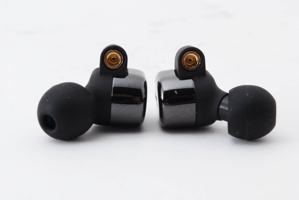新品】AKG/N5005/PIANO BLACK/黒 ブラック/ハイレゾ対応/イヤホン