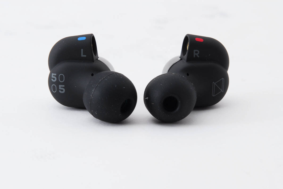 新品】AKG/N5005/PIANO BLACK/黒 ブラック/ハイレゾ対応/イヤホン