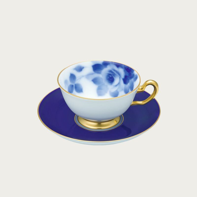 大倉陶園！ ☆ブルーローズ・コーヒー碗皿（8011R/6c）☆ 新品 マグカップ 紅茶 ミルク ラテ エスプレッソ ギフト