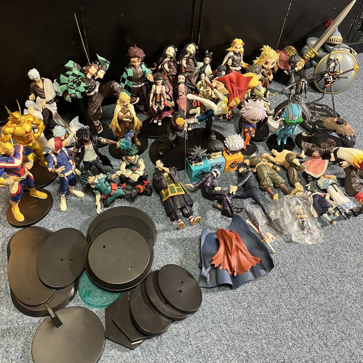 Deskripsi barang 一円〜[少年ジャンプフィギュアまとめ大量50点以上