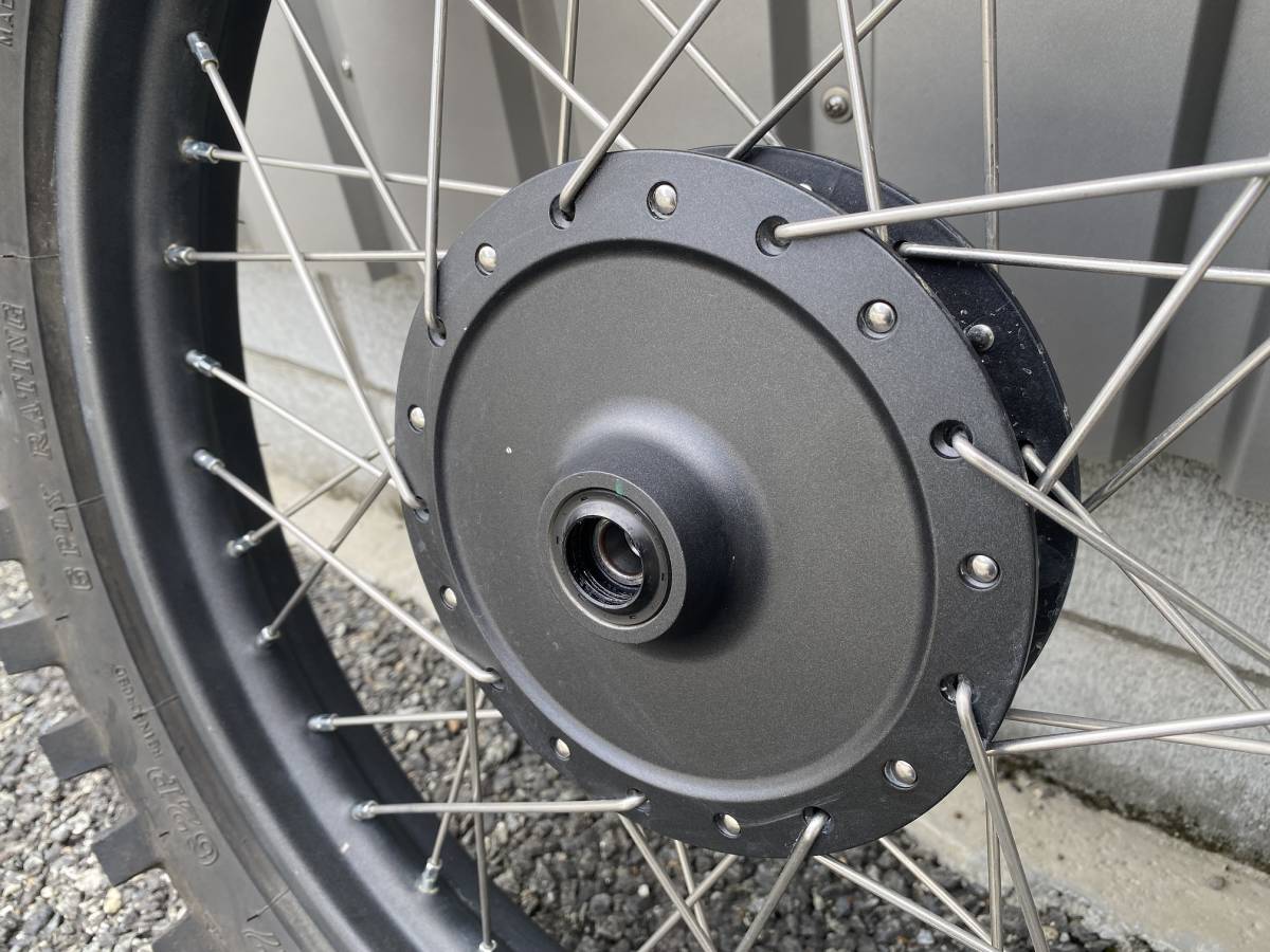 CT125 ハンターカブ 純正ホイール前後セット 4.60タイヤ付き CT125 ハンターカブ 純正ホイール前後セット 4.60タイヤ付き