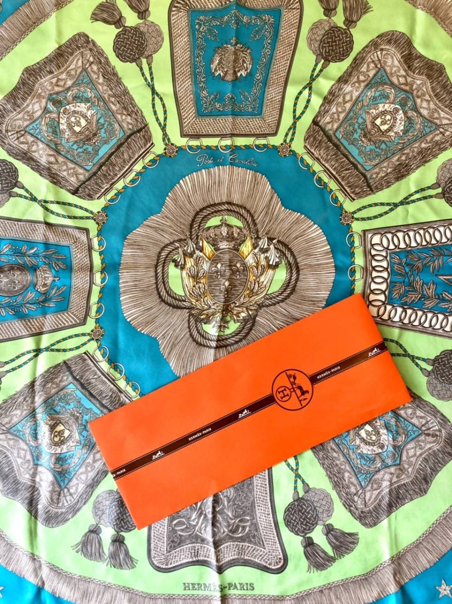 HERMES エルメス カレ90 大判スカーフ サーベル飾袋 PORTE ET CAUABRIE
