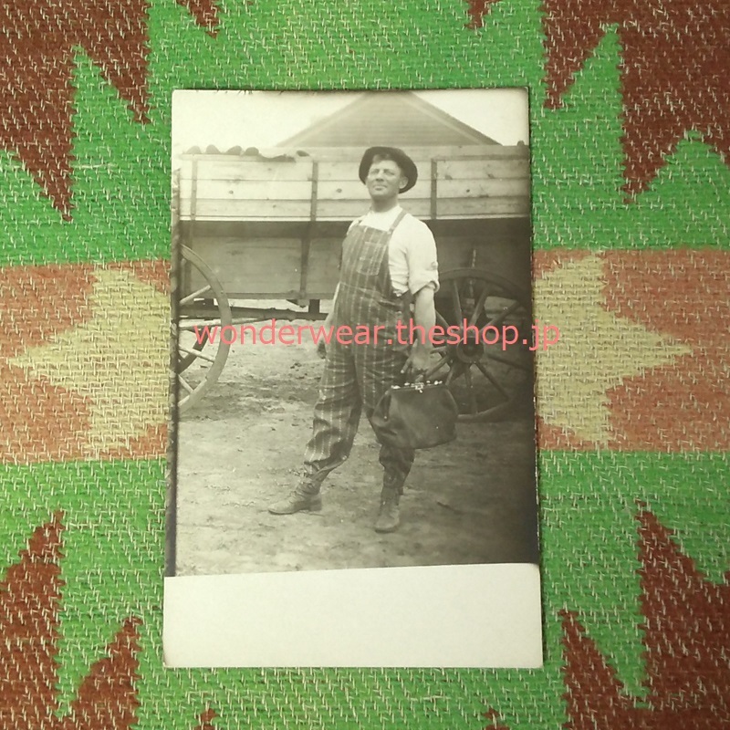 1910s 【STIFEL ウォバッシュ】 Striped Overalls Real Photo Post Card / 1910年代 ポストカード デニム オーバーオール ビンテージ20s30s